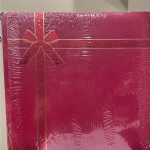 Creative Memories Ruby Ribbon 12x12 Foiled Alum Cover Brand New